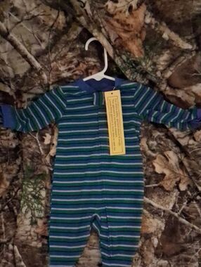 Amazon Essentials Blue & Green Striped Baby Footed One-Piece